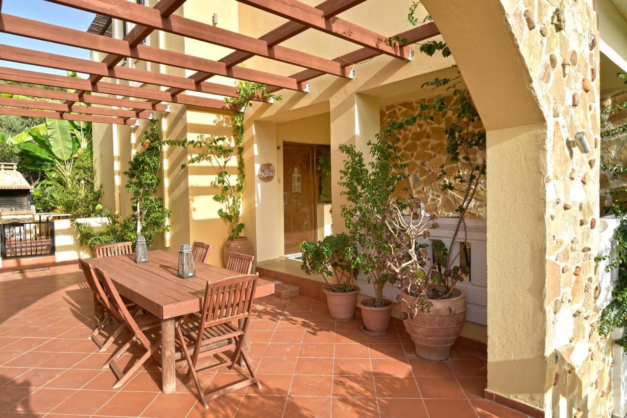 Olive Farm Villa Agia Marina  ภายนอก รูปภาพ