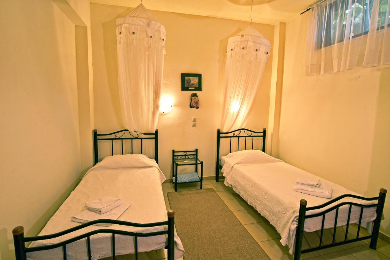Olive Farm Villa Agia Marina  ภายนอก รูปภาพ