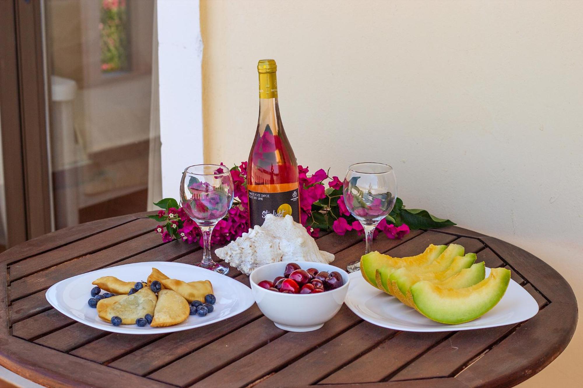 Olive Farm Villa Agia Marina  ภายนอก รูปภาพ