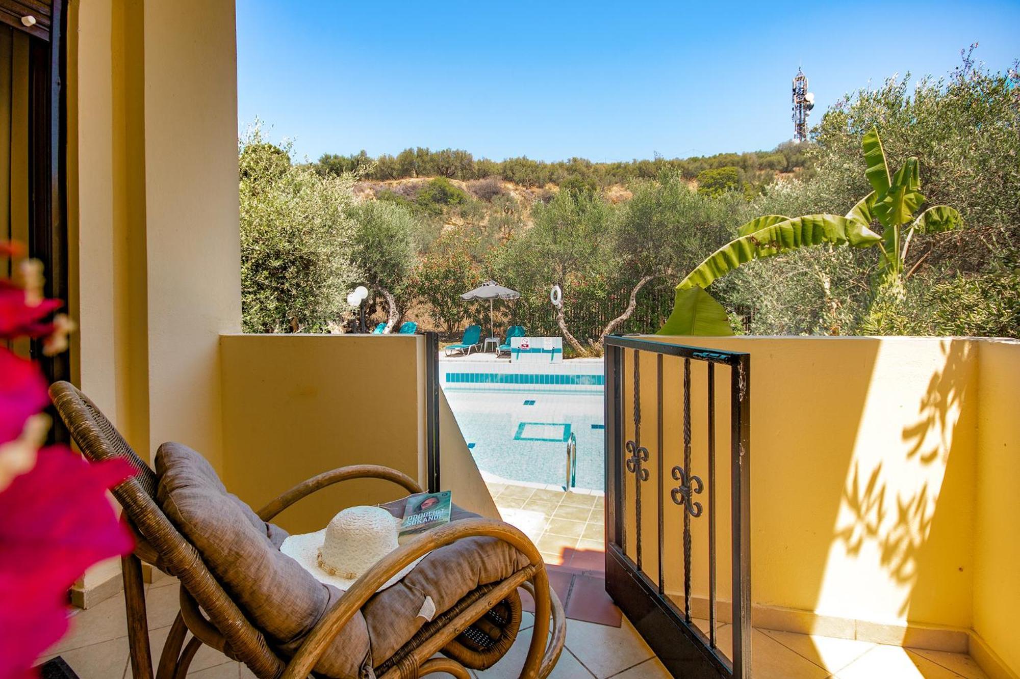Olive Farm Villa Agia Marina  ภายนอก รูปภาพ